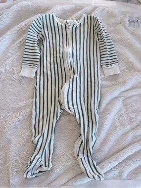 Pehr Juniper Stripped PJs 6-12m